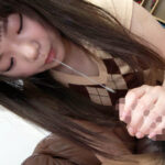 『フェチ』 モエさん【素人／暴発手コキ／男の乳首舐め／デカ尻】 「DUGA」