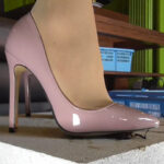 『フェチ』 アイドル級美少女のカブトCRUSHピンクのハイヒール編8 「DUGA」