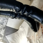 『フェチ』 あみちゃんのマーチングバンドでザリガニ駆除黒ブーツ編 「DUGA」