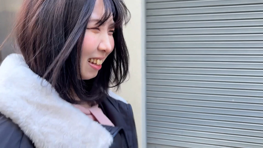 『フェチ』 おっぱい大きめ童顔女子がM男に濃厚鼻フェラ 「DUGA」