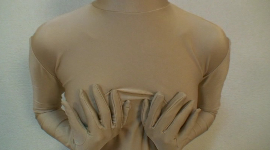 『フェチ』 着ぐるみアニメマスクおもらしっ娘 「DUGA」