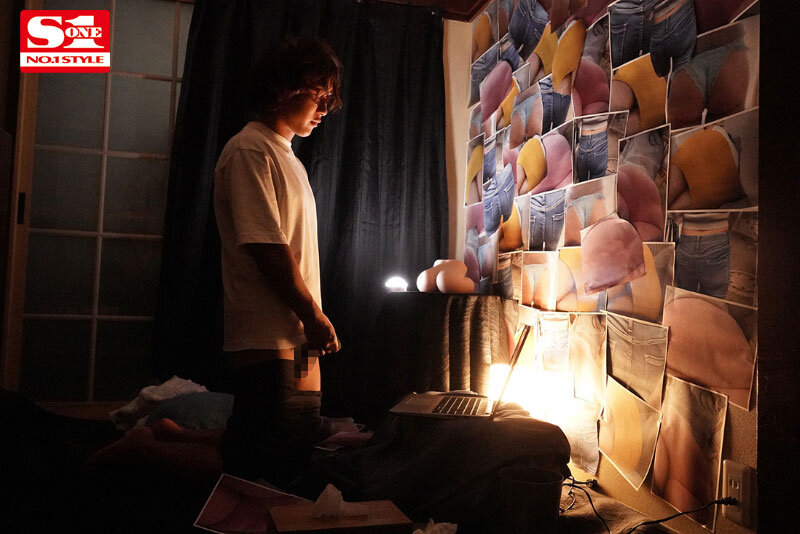 「フェチ」 彼女の親友のその無自覚なスケベ尻がボクを暴走させたんだ… ...