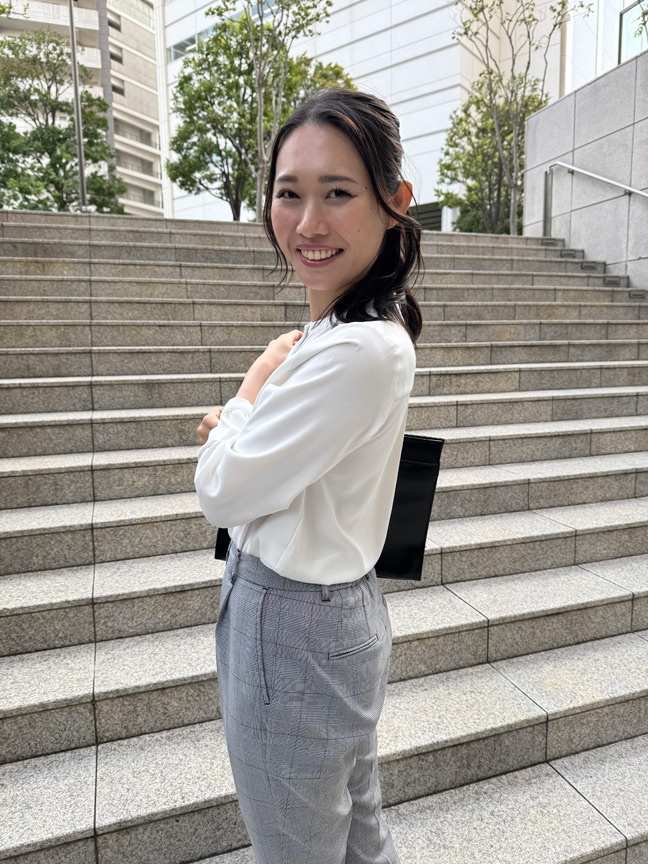 『フェチ』 同僚を口説いてSEXするアカウント 今、狙っている同僚 「...