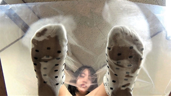 『フェチ』 【足のにおい】部室のロッカー漬け 「DUGA」