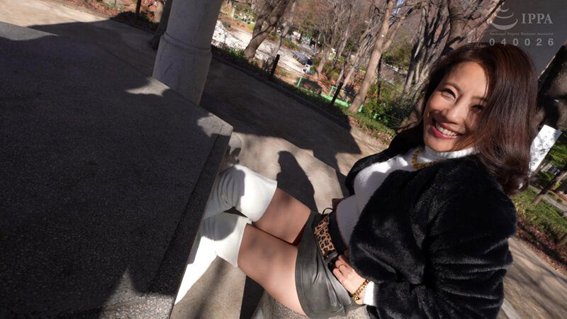 『フェチ』 淫乱ブーツ集団交尾 美女をザーメンSEX 多田有花 「DU...