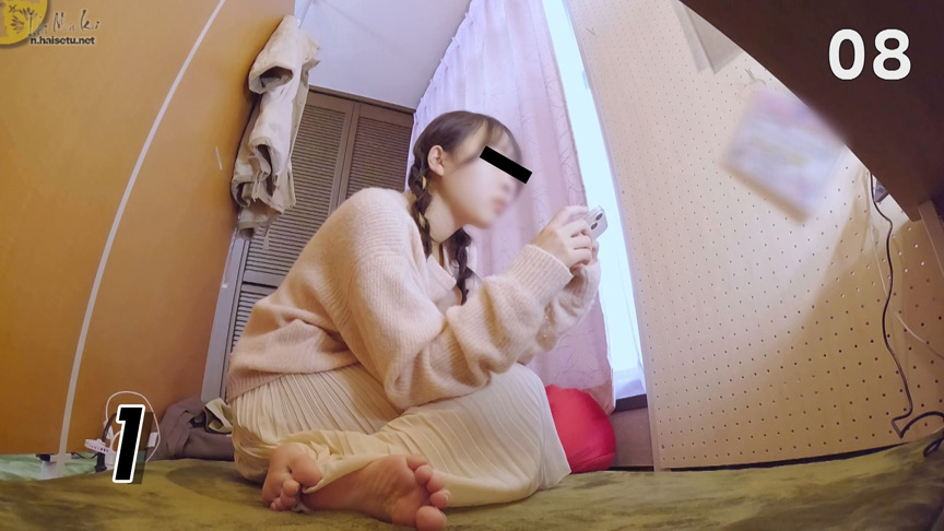 『フェチ』 控室屁こき 待ち時間にこっそりガス抜き3 「DUGA」