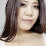 『フェチ』 街角で声をかけてパンツの染みを見せてもらう さゆり 「DUGA」