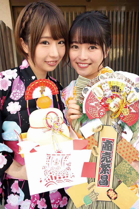 『フェチ』 【謹賀珍年】顔面鼻舐め 唾かけ パイ投げ 「DUGA」