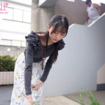 「フェチ」 不愛想な隣人女子大生が、廊下で無愛想にパンツを見せつけてきますが…ムラムラしてんの？ 幸村泉希 『FANZA』