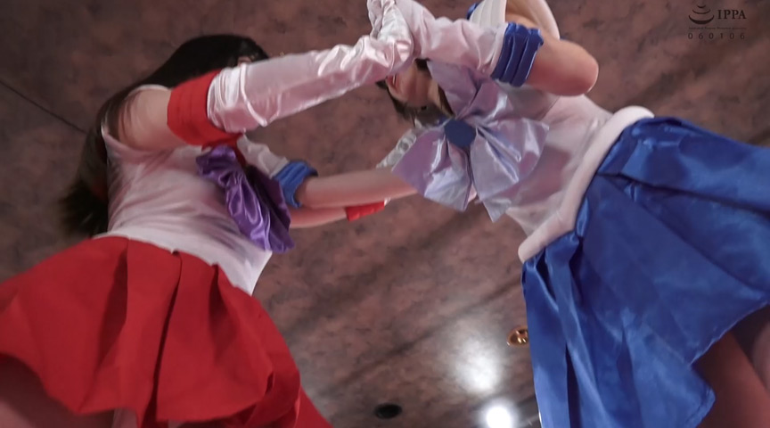 『フェチ』 セクシーヒロインプロレス ブルーvsレッド 「DUGA」