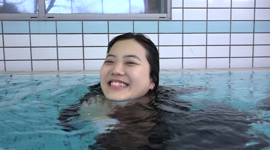 『フェチ』 なりゆき制服入浴 「DUGA」