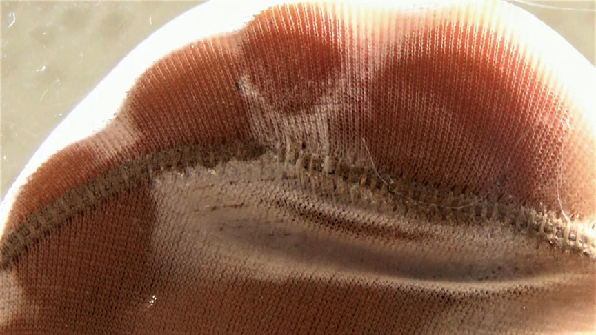 『フェチ』 【足のにおい】 受付嬢・指股の固形汗 「DUGA」