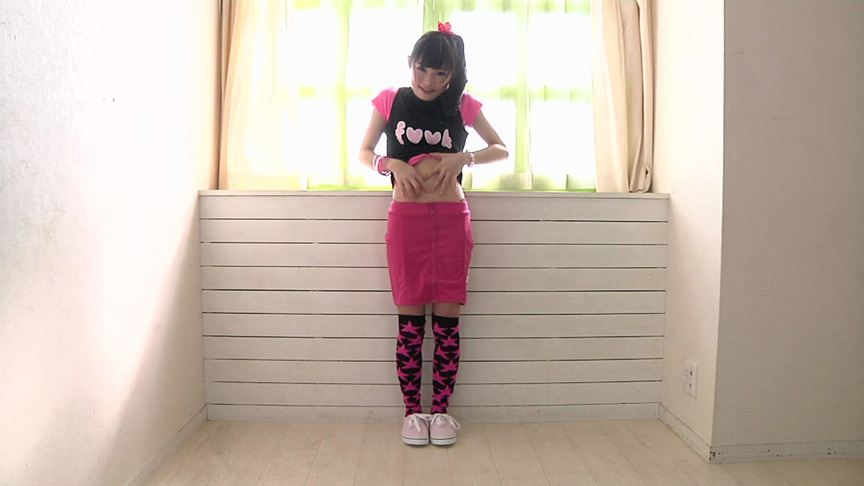 『フェチ』 へそフェチ！里奈ちゃんの おへそでオナニー 「DUGA」