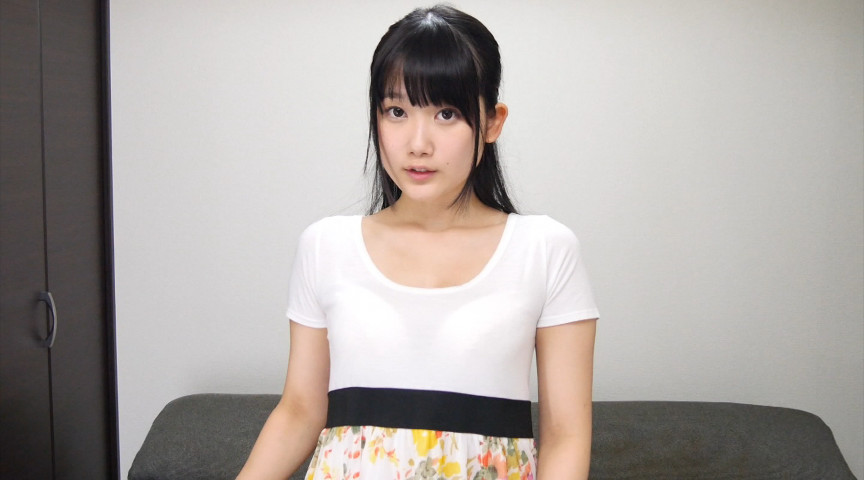 『フェチ』 素人ヘアヌード大図鑑～美少女編 「DUGA」