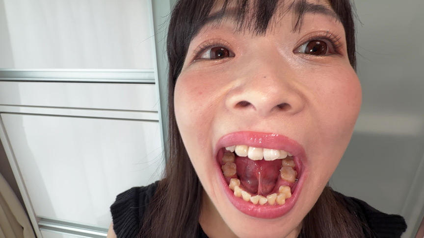 『フェチ』 【個人撮影】原美織の舌ブラシで「汚舌苔」採取 「DUGA」