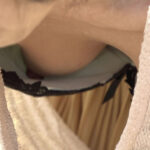 『フェチ』 熟女のゆる～いブラからの乳首チラチラ（○撮風） 「DUGA」