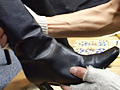 『フェチ』 くつ磨き職人 参の巻 「DUGA」