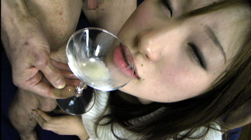 『フェチ』 グラスや容器でザーメン飲み！特集 「DUGA」