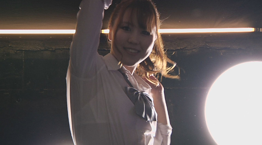 『フェチ』 女子○生全裸オイルダンス3 「DUGA」