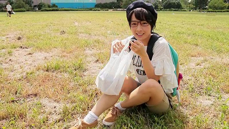 『フェチ』 舐められたくて舐めたい粘着メガネ腐女子 あい 21歳 「D...