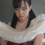 『フェチ』 ちっちゃい紙オムツのララちゃん 「DUGA」