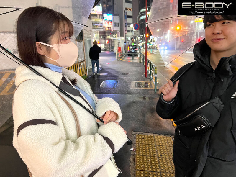 「フェチ」 誇張抜きの神乳 奇跡のおっぱいを持つ素人女子大生が顔出しN...