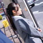 『フェチ』 満員バスで制服越しに乳揉み痴○される巨乳女子○生19 「DUGA」