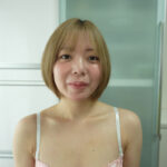『フェチ』 【個人撮影】朝海凪咲の舌ブラシで「汚舌苔」採取 「DUGA」