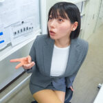 「フェチ」 【過激下着セクハラ】残業中オフィスで2人きり、仕事に励む真面目ち〇ぽ部下にどすけべ変態ランジェリーコレクションを見せつけて勃起遊びする人妻巨乳女上司 九井スナオ 『FANZA』