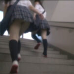 『フェチ』 女子○生ポロリズム 「DUGA」