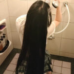 『フェチ』 スーパーロングヘア女子○生の制服着衣シャンプー 「DUGA」