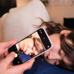 《ギャル》 潮吹きする度、ザーメンごっくん 精飲顔マニアに拉致監禁されたギャル女子大生 結菜さき 『FANZA』