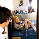 《ギャル》 経験人数3ケタのヤリマンなのに童貞クンの隠れ巨根で過去イチ爆イキしてしまい膣奥エグられる快感にドハマリするビッチギャルちゃん 野々宮あめ 『FANZA』