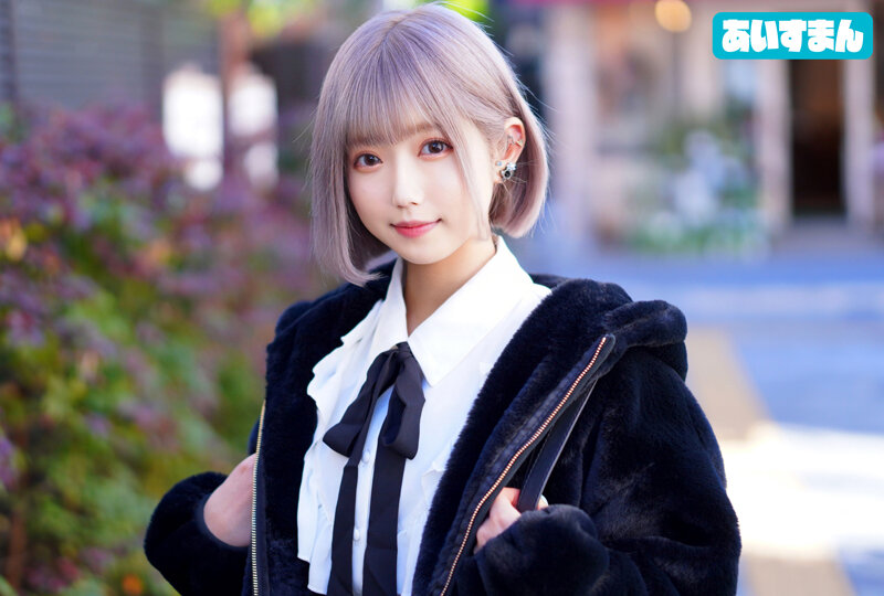 《ギャル》 舌ピアスろりギャル！めちゃかわ舌ピち○ぽ中毒ヤリマン20歳...