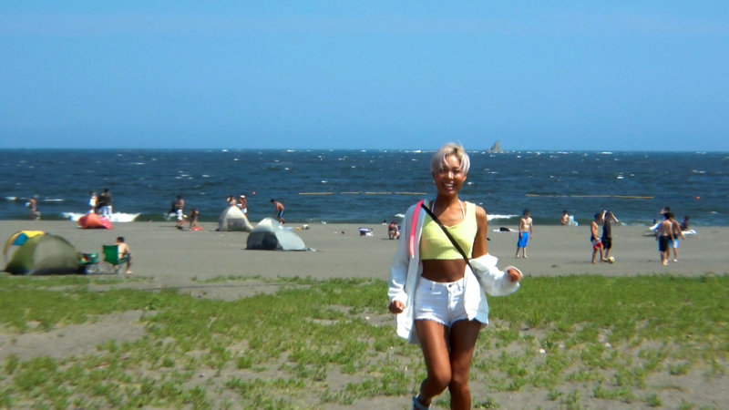 《ギャル》 タダマンFile16 ナツカ 20 歳 湘南在住のこんがり...