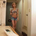 《ギャル》 「おぢさん無理！」イケメンだと騙された美女ギャル大学生りり 『FANZA』