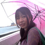 《ギャル》 湘南ビーチで声をかけたビキニギャルが火照った身体をクールダウンさせる冷感ローションマッサージ体験！体温が下がるはずなのに【こっそり混ぜた媚薬】で性欲が覚醒！敏感になった乳首やクリをいじられガニ股失禁イキ潮噴射！快感に負けて自分からデカチン…～ひな編～ 『FANZA』