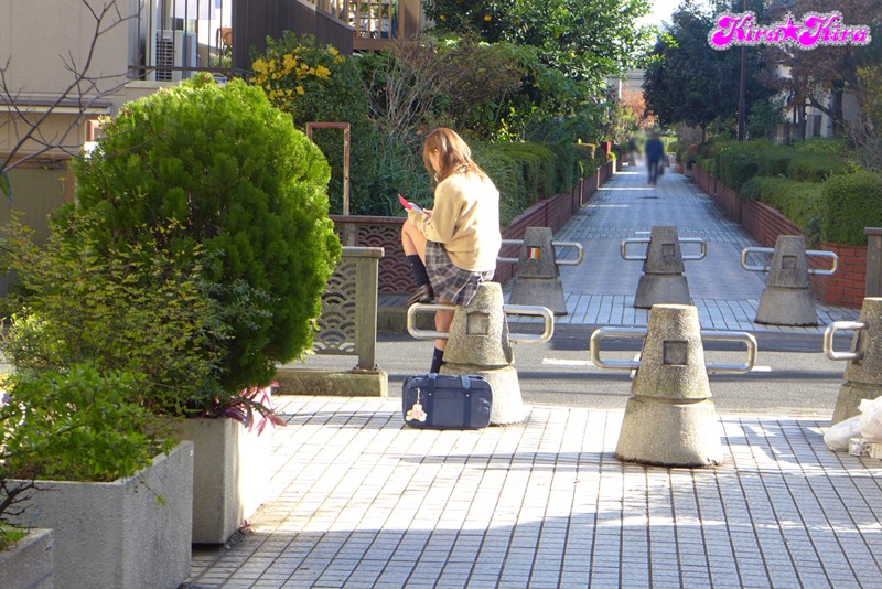 《ギャル》 すんごいおバカだけど精子飲むのは上手なえりちゃん 『FAN...