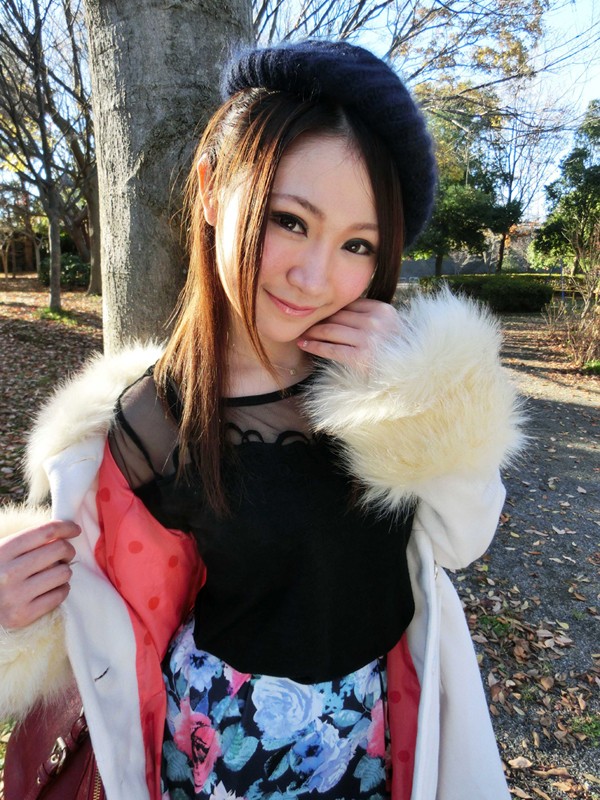 《ギャル》 事務所に内緒で受精中出しバイト現役モデル彩芽ちゃん20歳 ...