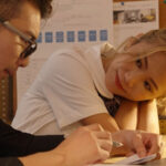 《ギャル》 「先生、私のこと好き？」「先生だめぇ」可愛い台湾女生徒達にHな個人性活指導 家庭教師編＆体育教師編 『FANZA』