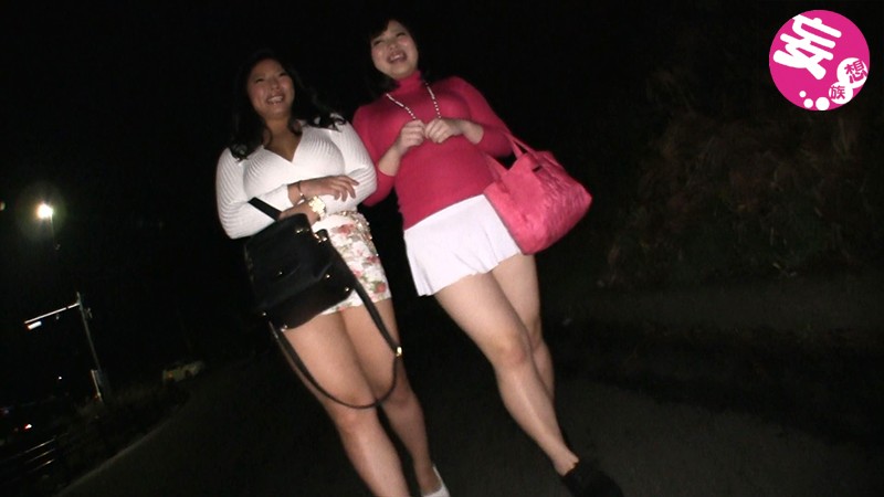 《ギャル》 日焼け×もち肌×すけべギャルナンパ はみ尻ミニスカギャルは...