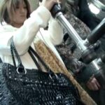 《ギャル》 痴●下車追撃 『FANZA』