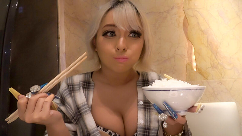 《ギャル》 完全プライベート映像 金髪ギャル若将軍 蘭華ちゃんと初めて...