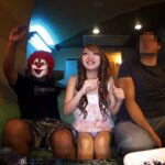 《ギャル》 無許可発売 渋谷最強黒ギャルVS清楚系白ギャル 人気動画配信者が騙し撮り！「黒ギャルと白ギャルお酒が強いのはどっち？」の検証実験ウソ企画！お酒と媚薬を大量に飲ませガチンコキメセクでナマパコ中出し！マジキチ動画を数量限定で発売しちゃってるぅ～笑 『FANZA』