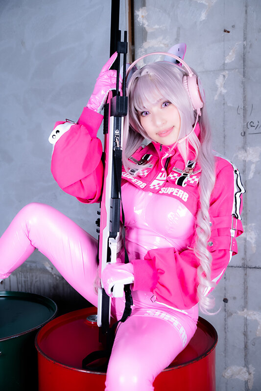 《ギャル》 アニクラ通いの爆乳パリピギャルレイヤー流ハメ潮イキ潮大洪水...