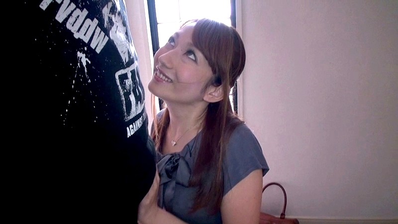 《ギャル》 呼んだデリヘル嬢が部下の嫁だったけど、おねだりされて生中出...