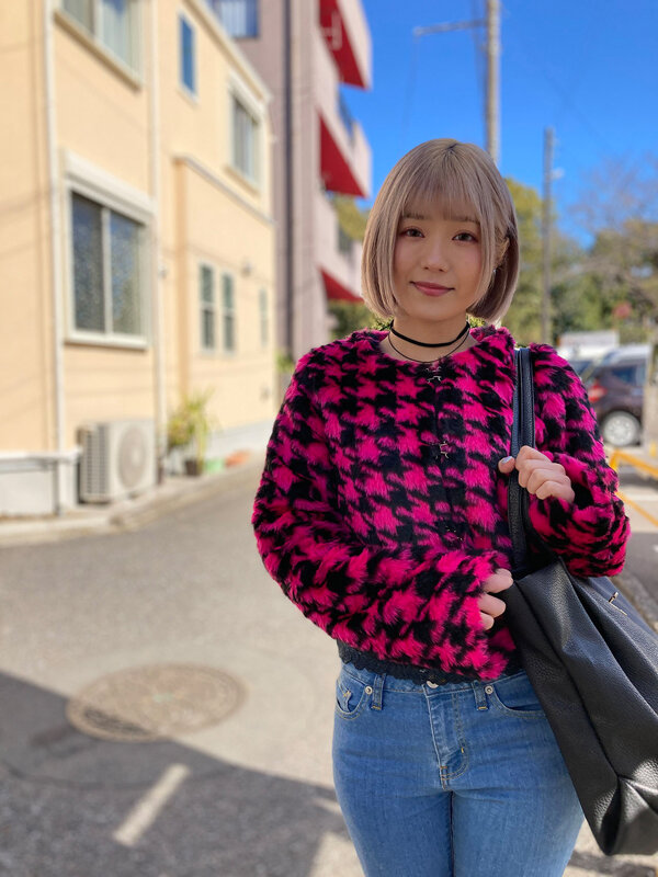 《ギャル》 未熟な彼女とセックス 生ハメ中出し3Pでお股が壊れちゃう今...