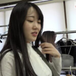 《ギャル》 現役美人東●生をギャルにしてみたら… オマ●コおっぴろげて挿入懇願するスケベなメス女に覚醒！（1） 『FANZA』