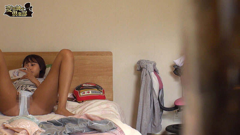 《ギャル》 脚長日焼け黒ギャル日替わりパンツ家庭内盗撮中出し性交 『F...