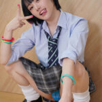 《ギャル》 単位が欲しい留年ギャルのおねだりW中出し 鬼フェラごっくん＆鬼ピス杭打ちで精子ブッコ抜かれた担任教師のボク。 月雲よる 『FANZA』